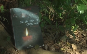MN1CS:  Cái đài nến bị chôn vùi