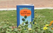 MN1CS  Hoa Tuylip đen