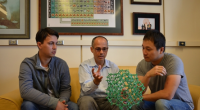 Cha đẻ “siêu vật liệu” lấy nước từ không khí: VinFuture là nguồn động lực lớn lao cho nhà khoa học