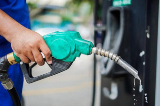 Đề nghị giảm toàn bộ thuế tiêu thụ đặc biệt với xăng