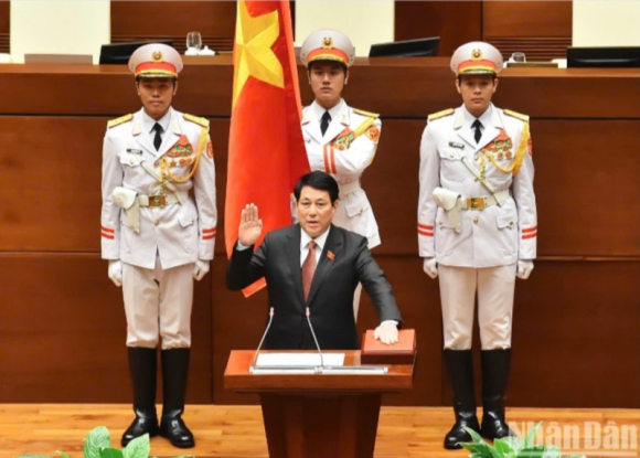 Chủ tịch nước Lương Cường tuyên thệ nhậm chức