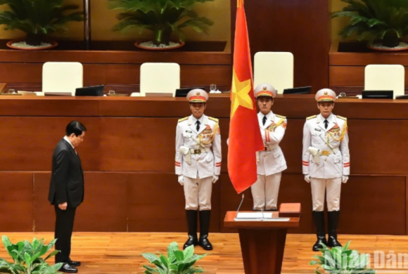 Chủ tịch nước Lương Cường tuyên thệ nhậm chức Chủ tịch nước Lương Cường tuyên thệ nhậm chức